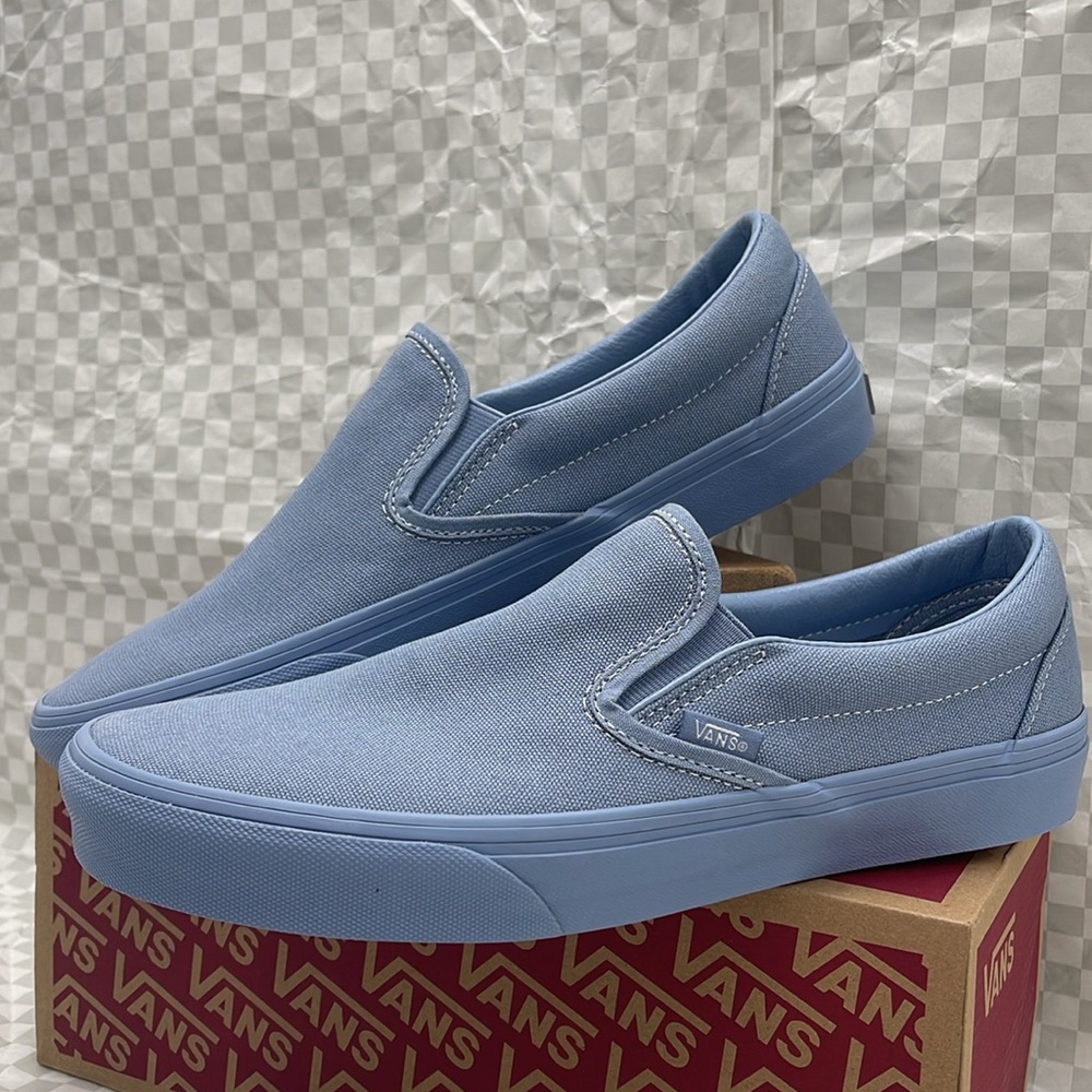 Vans Women’s Canvas Upper Classic Slip-On
Pastel Mono Dusty Blue
VN000CT5DSB - Picture 8 of 16